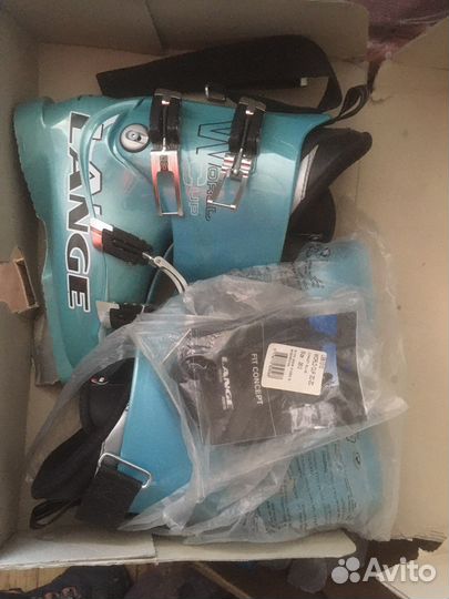 Горные лыжи слаломные Fisher ботинки Lange