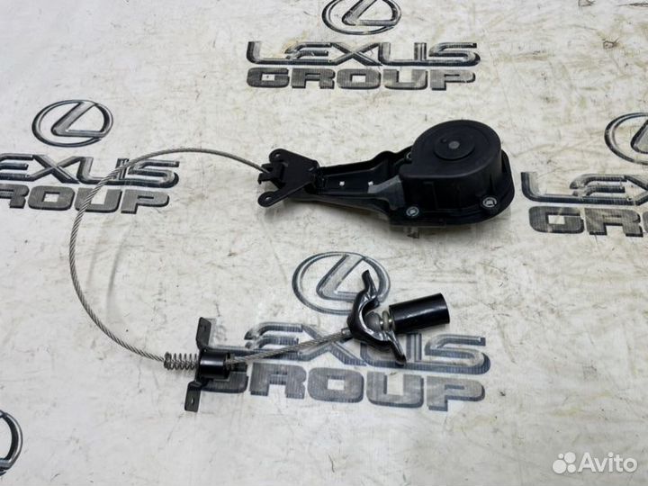 Крепление запасного колеса Land Rover Range Rover