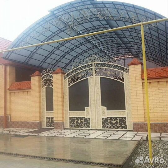 Навесы кованые для дома, дачи и авто