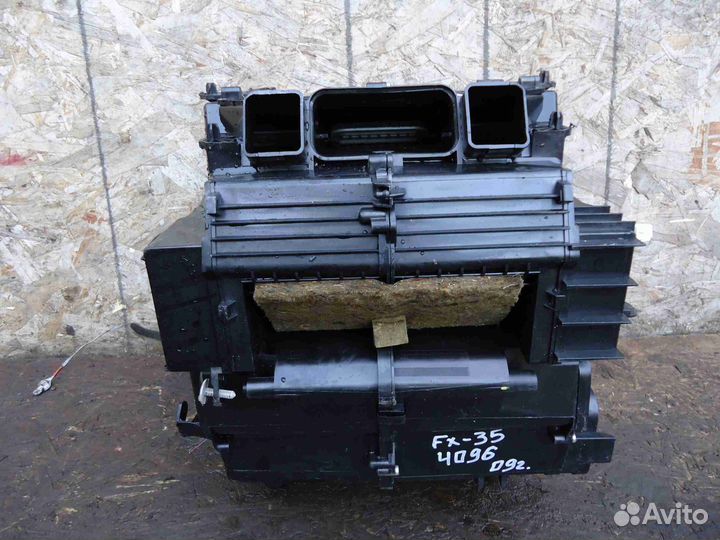 Б/У Б/У Корпус отопителя (печки) 271101CA0A nissan