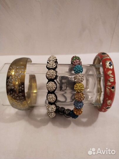 Бижутерия СССР (бусы, серьги, кулоны, браслеты)