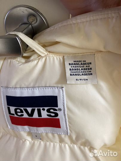 Куртка levis женская s