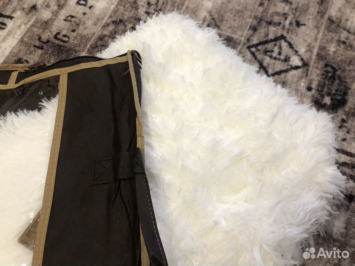 Пледы новые