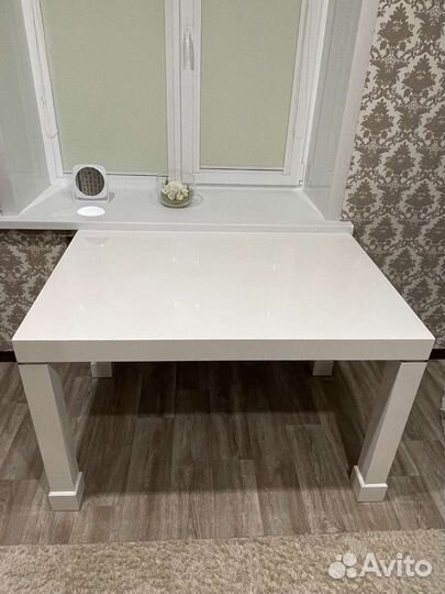 Кухонный стол