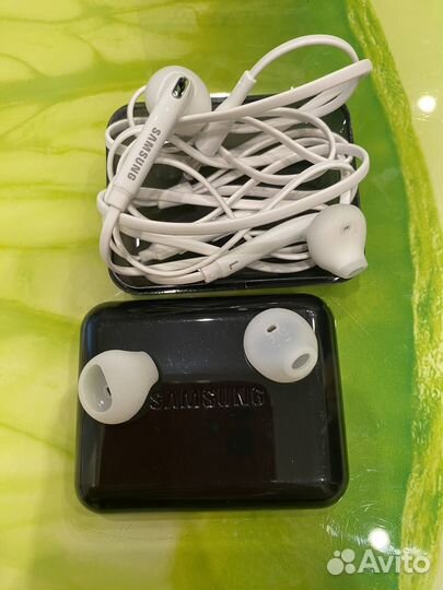 Новые наушники Samsung EO-EG920BW, белые, оригинал