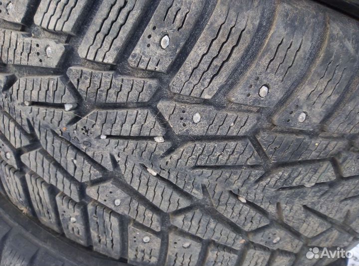 Nokian Tyres Hakkapeliitta 7 235/55 R17