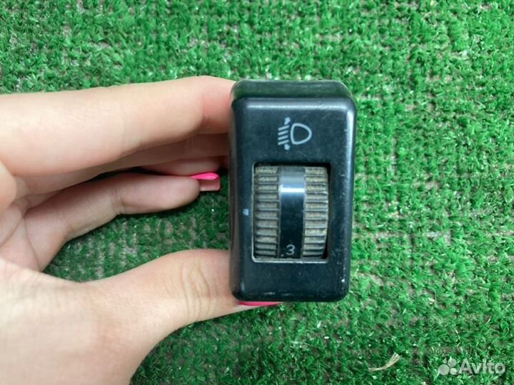 Кнопка Ssangyong Musso 602900 1995