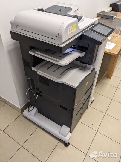 Мфу цветной принтер HP LaserJet 700 color MFP M775