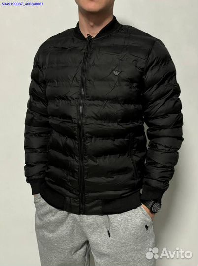 Мужской бомбер от Armani: классика и стиль