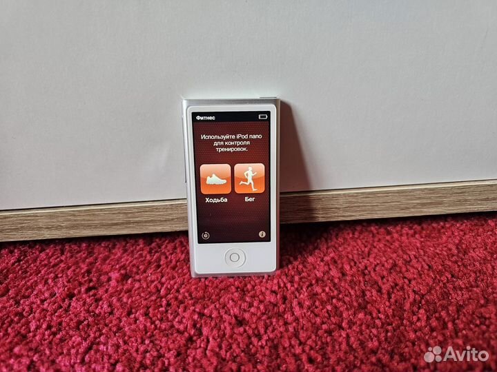 iPod Nano 7 16Гб серебристый