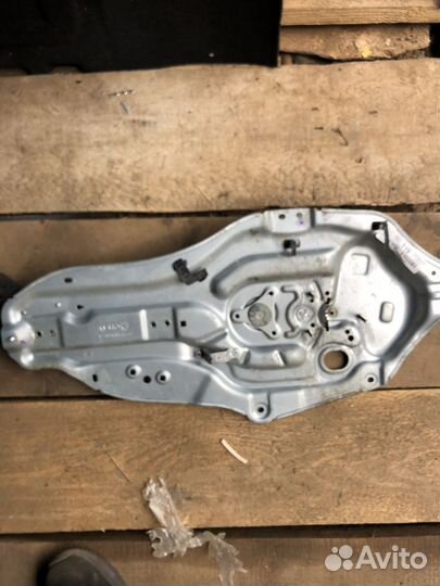 Стеклоподьемник передний левый киа серато 2