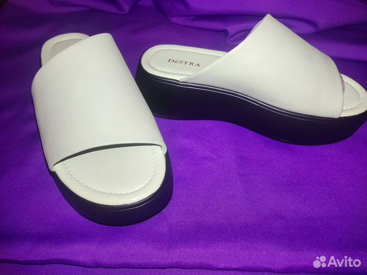 Кожаные женские шлепанцы