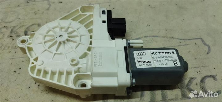 Моторчик стеклоподъемника Audi Q7 2005