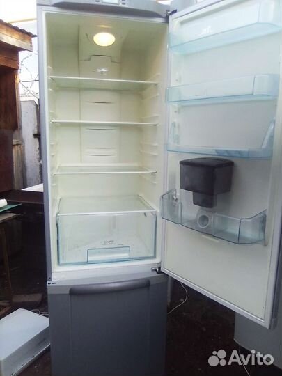Холодильник