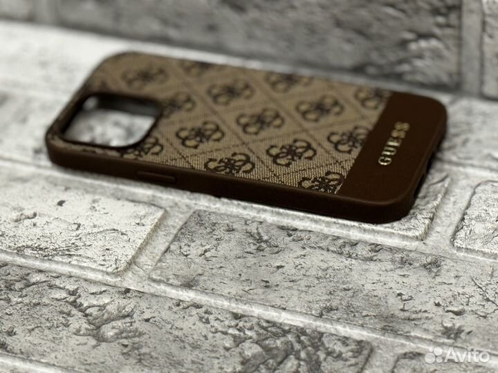 Чехол Guess на iPhone 14 Pro Max