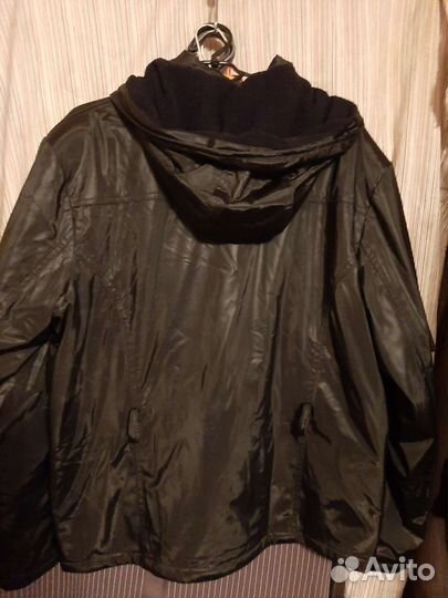 Куртка демисезонная утепленная 54 разм