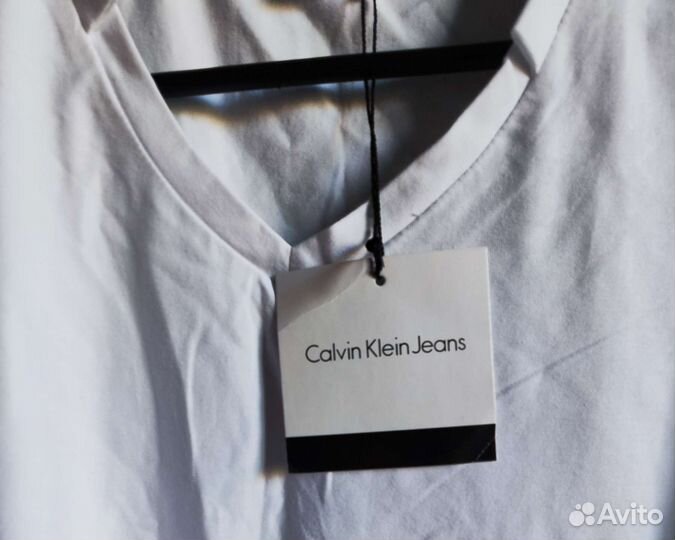 Лонгслив Calvin Klein мужской новый