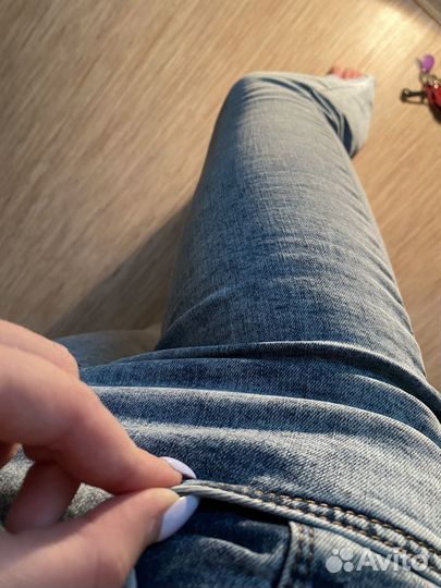 Джинсы клеш
