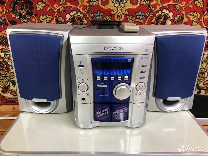 Музыкальный центр