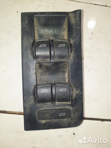 Блок управления стеклоподъемниками Audi A6 2 (C5)