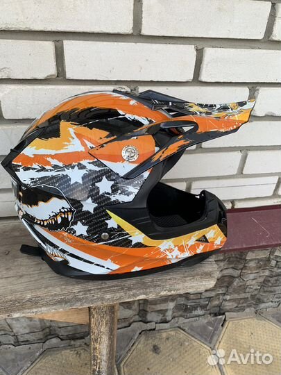 Кроссовый шлем Vento