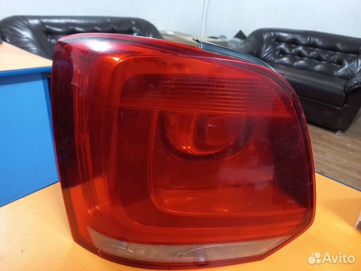 Фонарь задний левый Volkswagen Polo хэтчбек