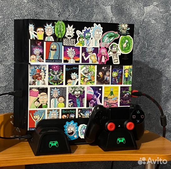 Sony playstation 4 PS4, + игры и подписка