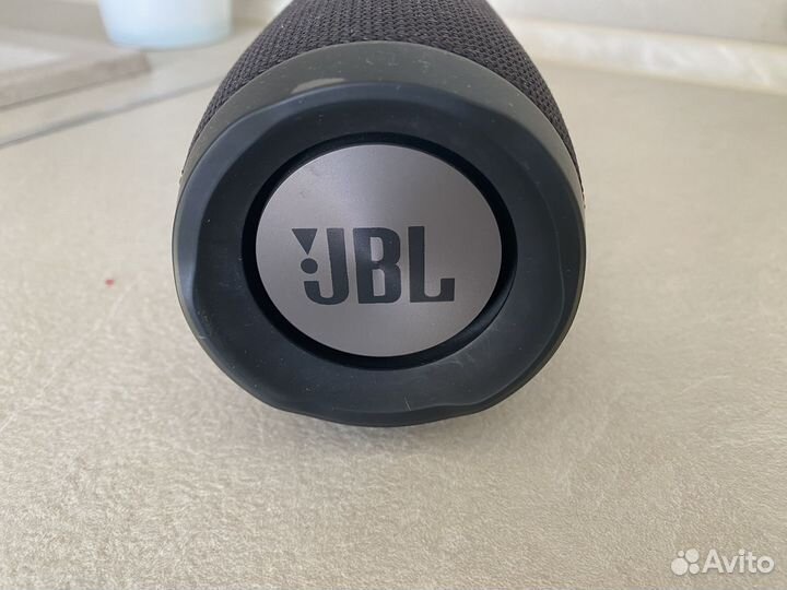 Колонка jbl charge 3