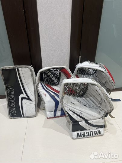 Вратарские перчатки блин ловушка