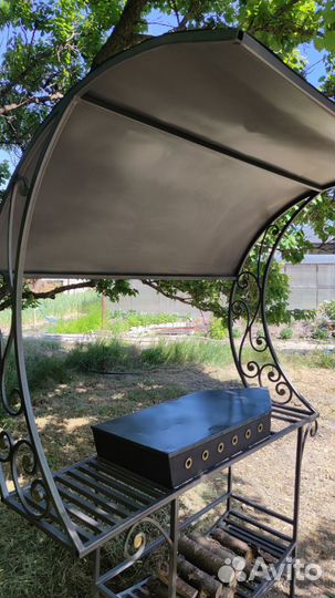 Мангал с крышей новый, ручная работа