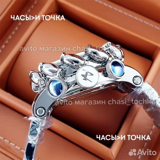 Наручные часы Invicta Bolt