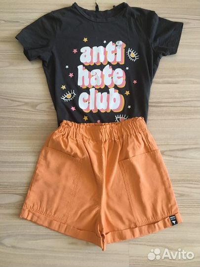 Костюмы на лето