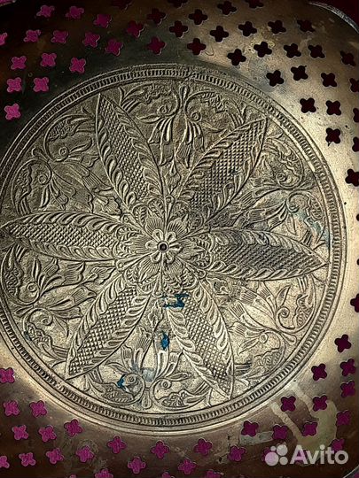 Винтажная фруктовница из латуни