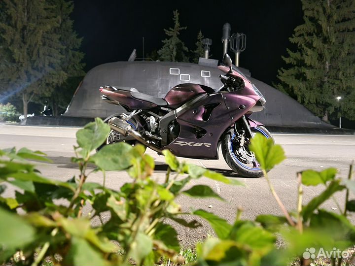 Kawasaki zx6r
