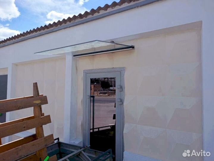 Козырек из стекла