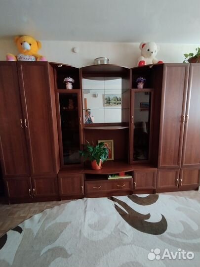 Стенка, комод