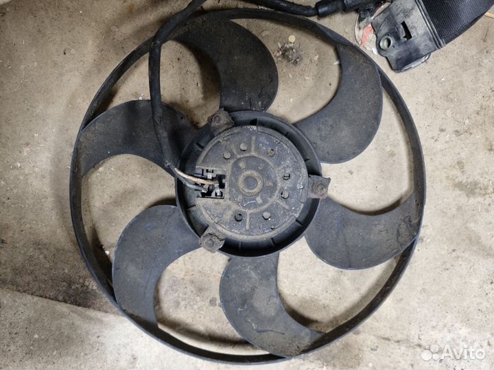 Вентилятор радиатора Mercedes w210 320