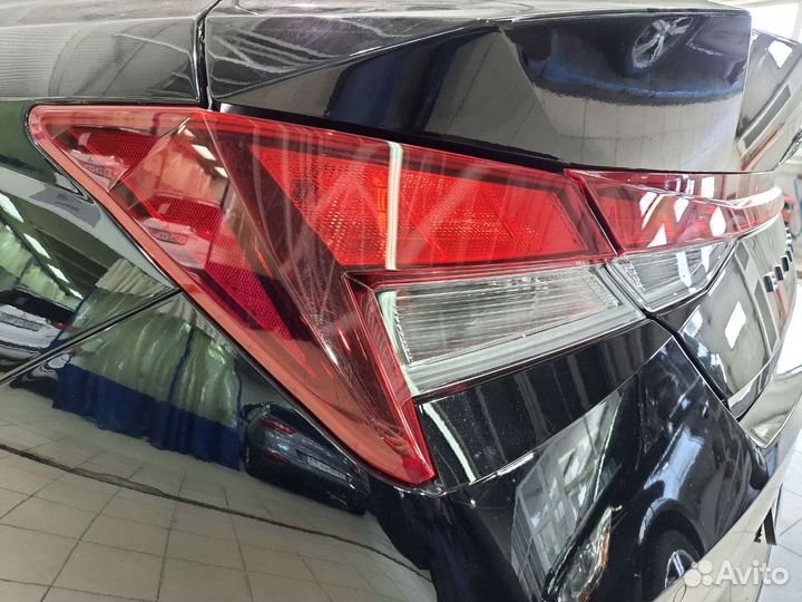 Фонарь задний левый Elantra CN7 92401AA000