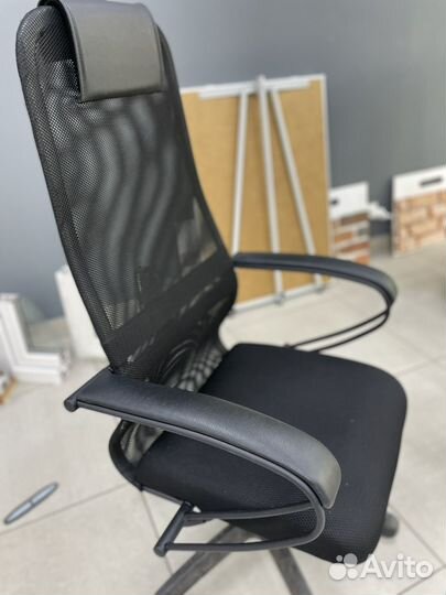 Офисное кресло компьютерное