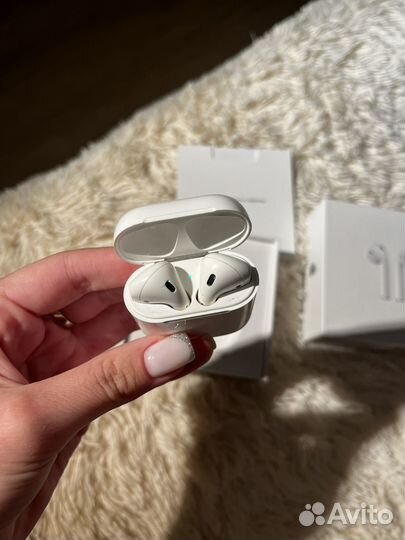 Apple AirPods 2 оригинал