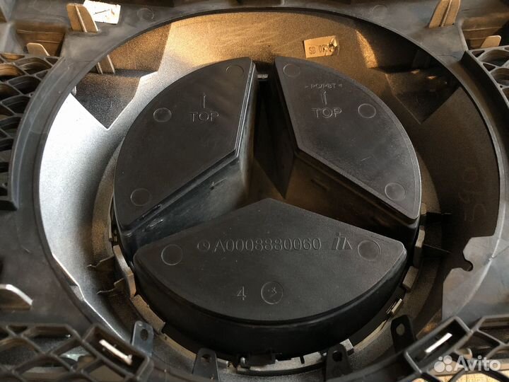 Решетка радиатора mercedes gls 166 оригинал