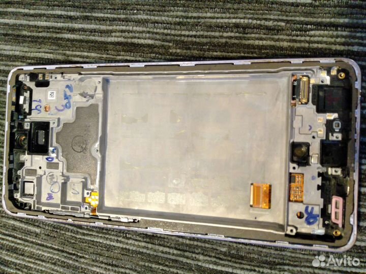 Запчасть для телефона