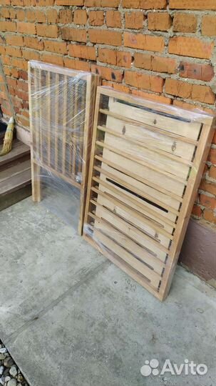 Детская кроватка с матрасом