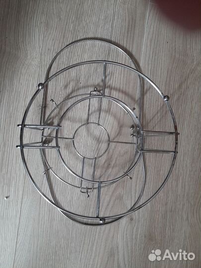 Подставки для чайного сервиза, кружек и чашек