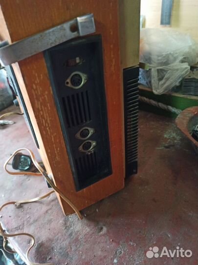 Катушечный магнитофон Daina 3-29