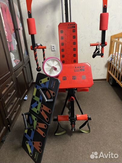 Многофункциональный силовой тренажер