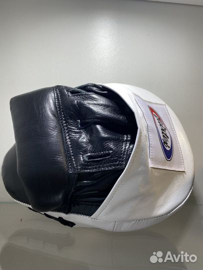 Лапы боксерские Fairtex