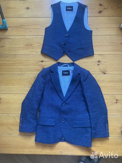 Пиджак + жилет + рубашка р 110-116