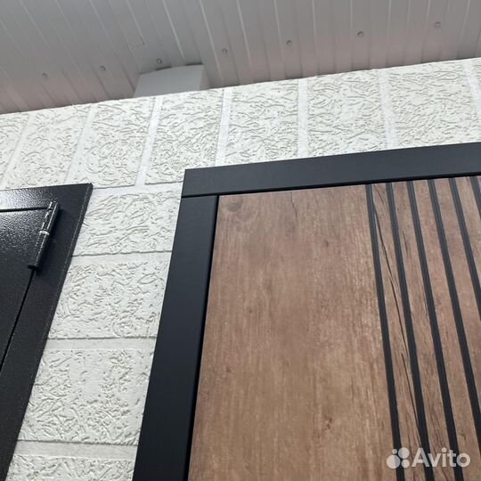 Дверь входная