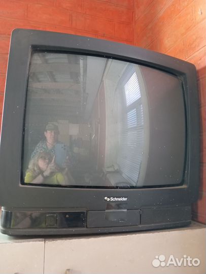 Телевизор